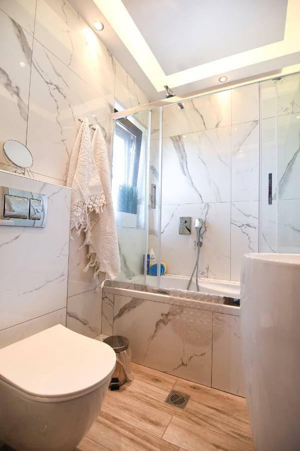 Theasis Luxury Panoramic Penthouse Apartman Néosz Marmarász Kültér fotó
