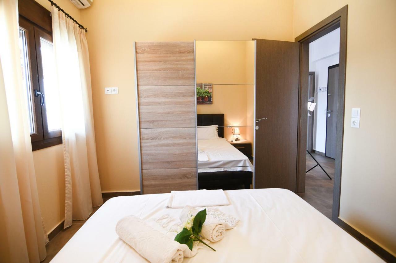 Theasis Luxury Panoramic Penthouse Apartman Néosz Marmarász Kültér fotó
