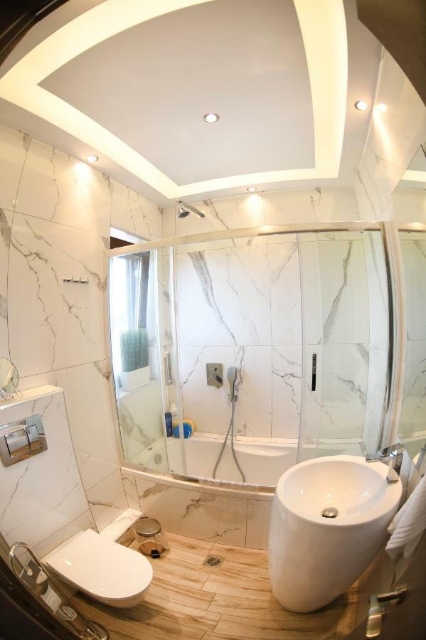 Theasis Luxury Panoramic Penthouse Apartman Néosz Marmarász Kültér fotó