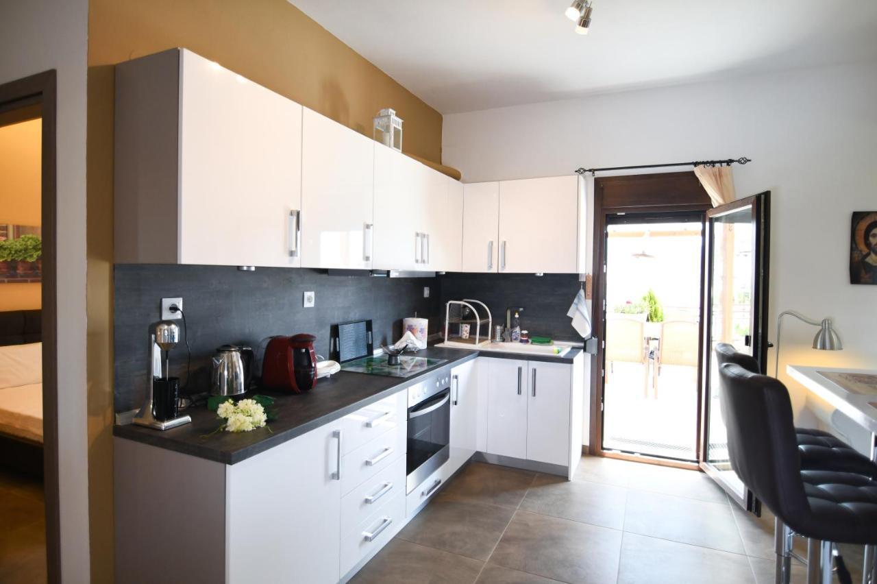 Theasis Luxury Panoramic Penthouse Apartman Néosz Marmarász Kültér fotó